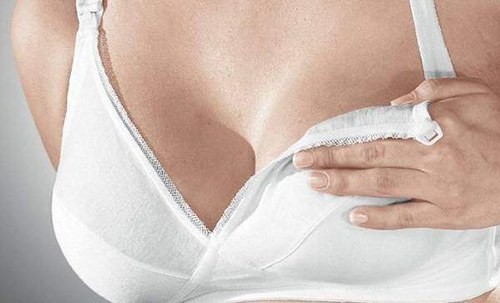 Mặc áo ngực chật có thể khiến mẹ bầu không thoải mái và gây hại cho thai nhi.